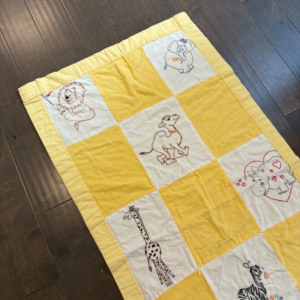 Handmade Quilted Baby Blanket Yellow Safari Animals‎ Embroidered Nursery 52x 27" - Picture 2 of 9